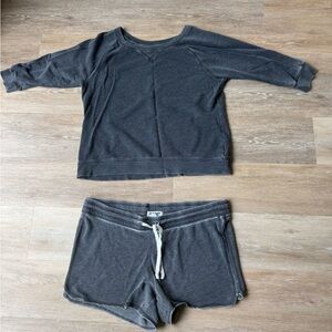 Old navy gray sweatshirt/ short set